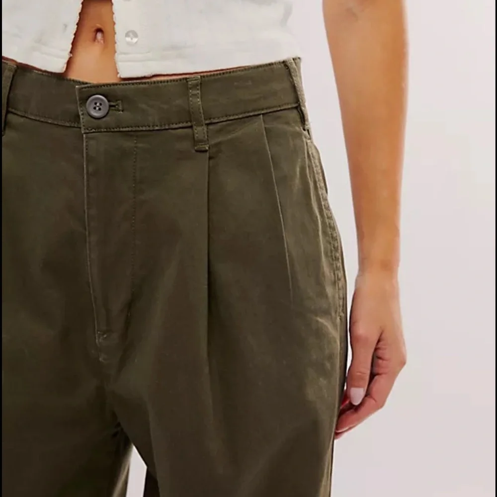 FREE PEOPLE Pleated Dockers Baggy Khaki Cargo Pants Jeans Trousers